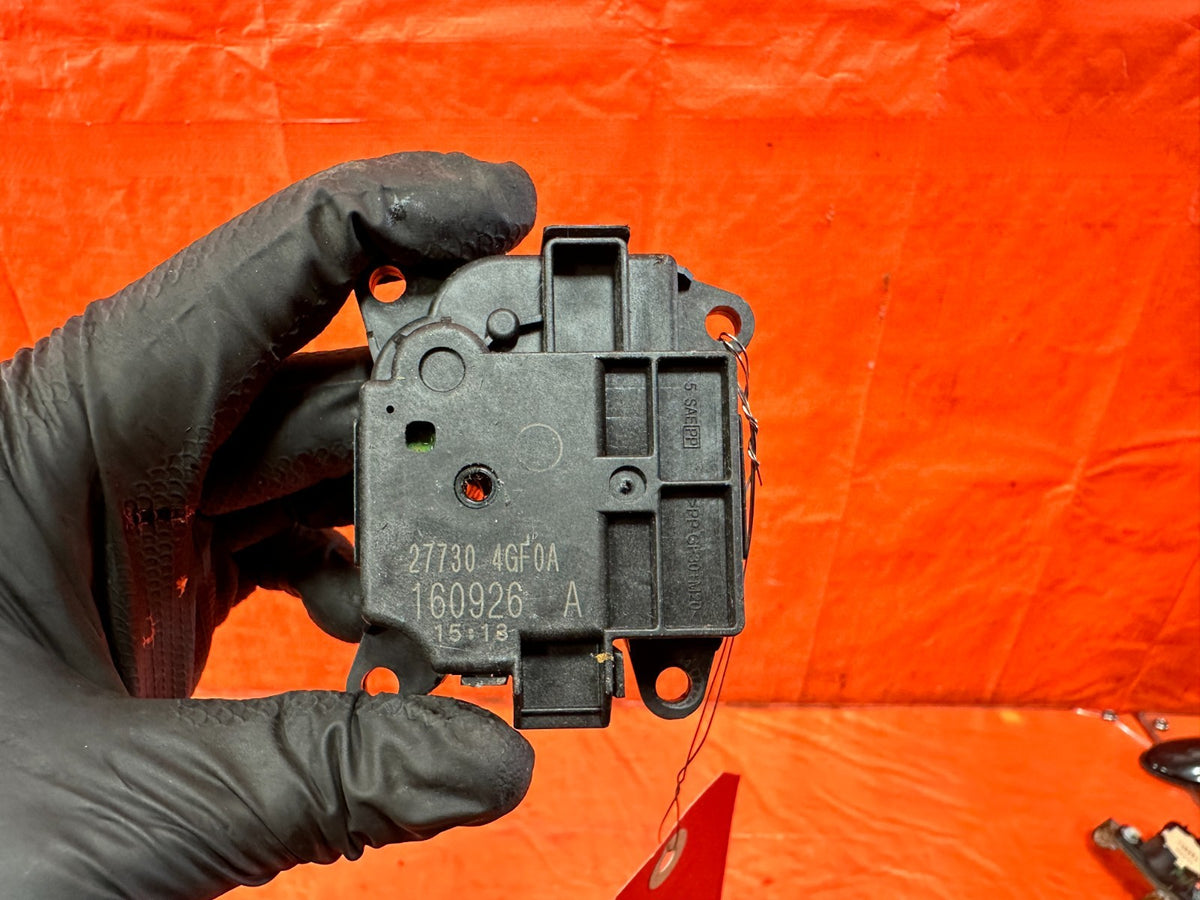14-20 INFINITI Q50 - 27730 4GF0A - OREM #3142