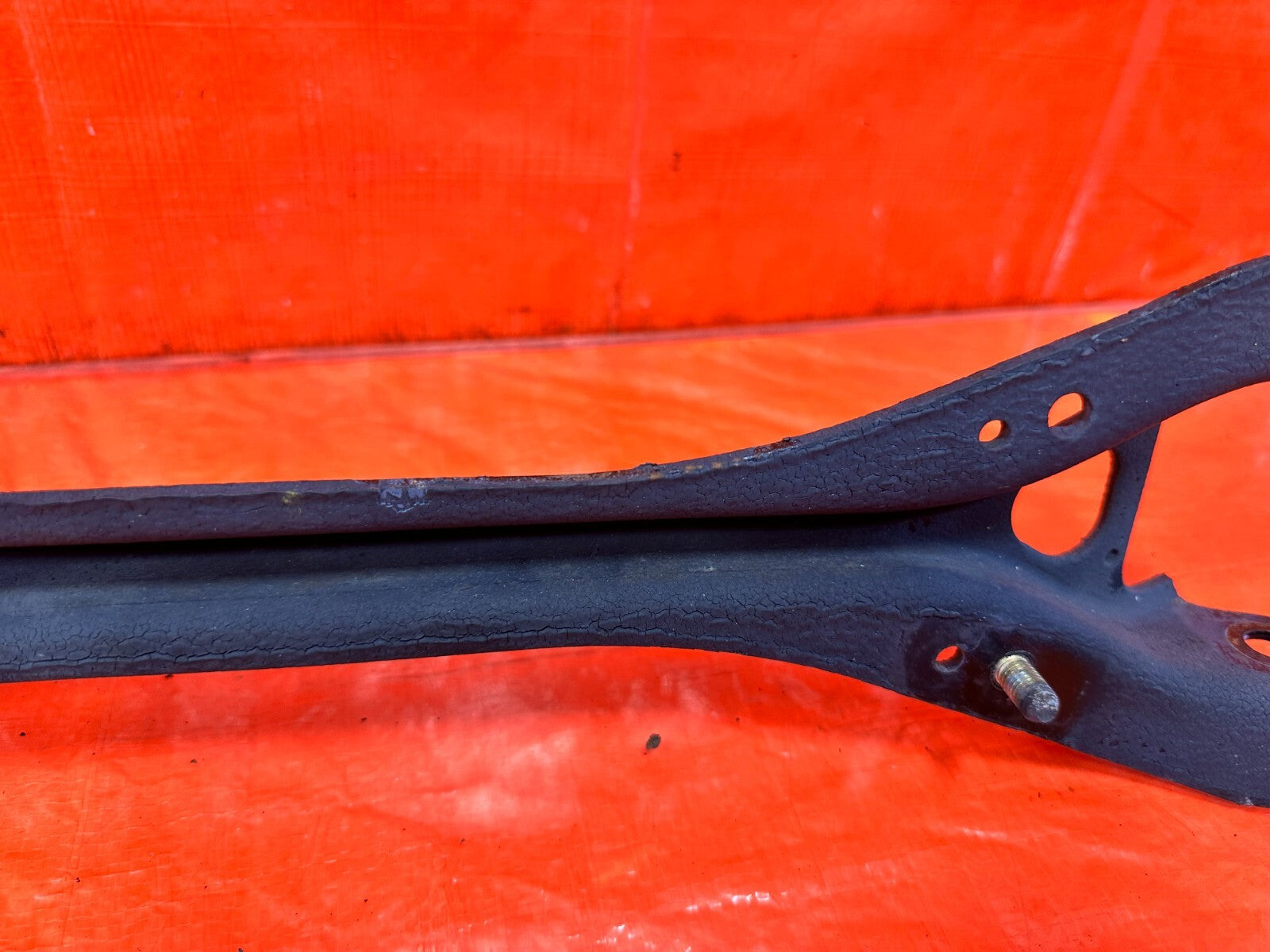 92 96 HONDA PRELUDE   DRIVER LEFT REAR TRAILING ARM LATERAL ARM OEM 27315
