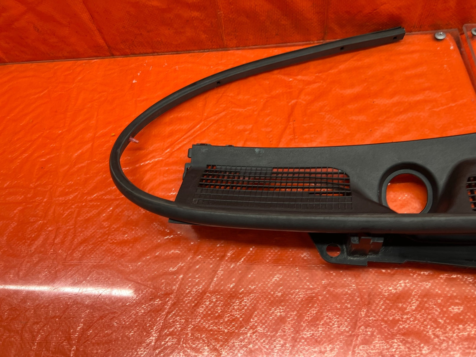 08 15 INFINITI G37 & Q60   2D COUPE   WIPER COWL TRIM   LEFT SIDE   OEM #1697