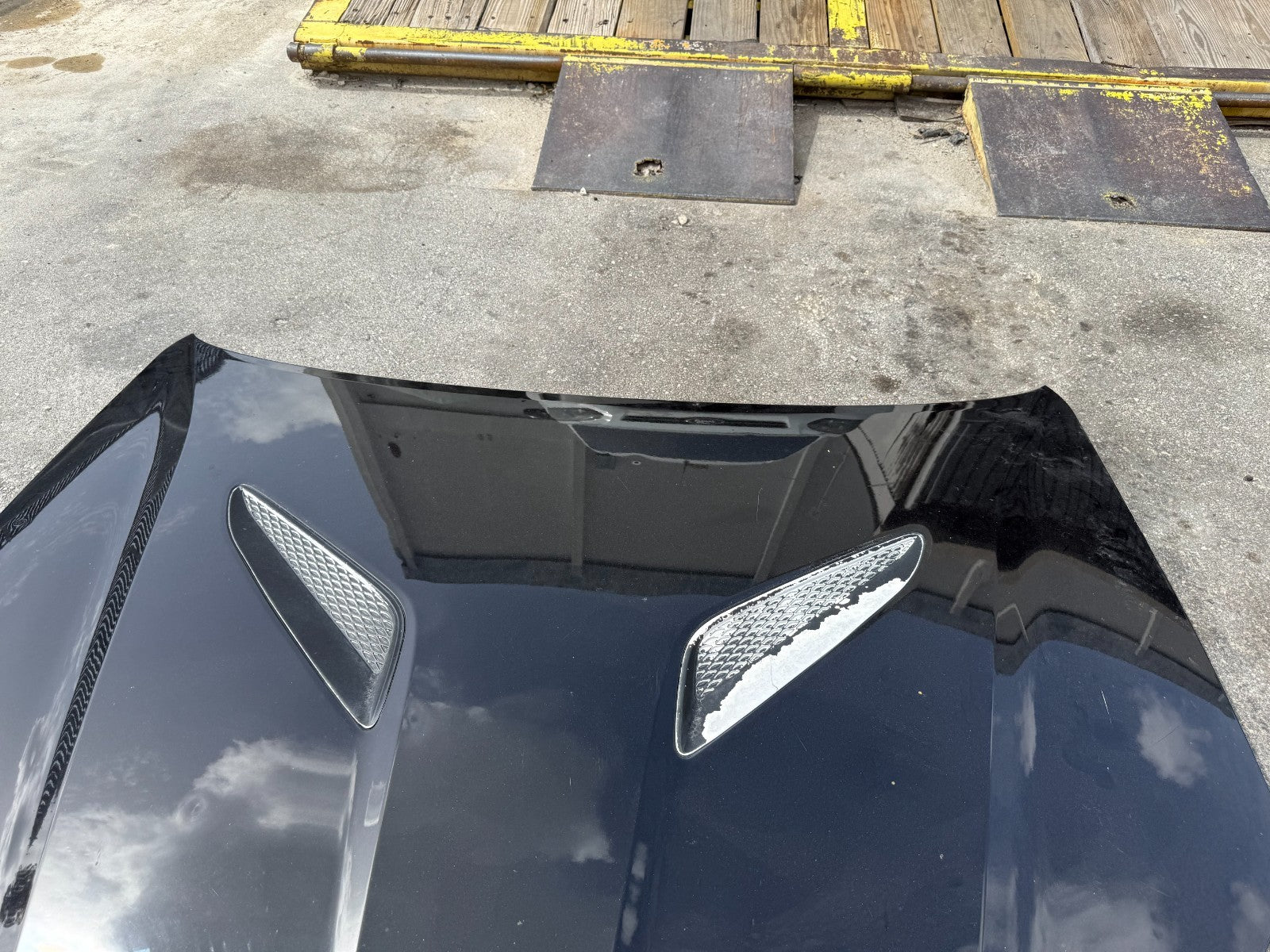 13 16 HYUNDAI GENESIS COUPE   HOOD / BONNETT ASSEMBLY   W/ ALL SCOOPS & TRIM OEM4