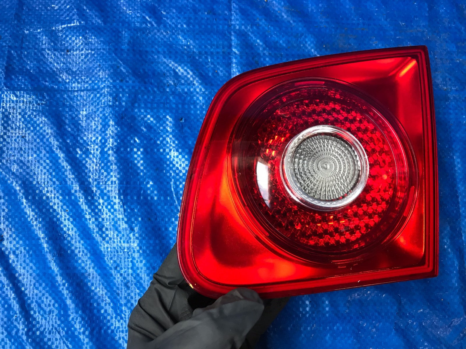 OEM 2005 2006 2007 05 06 07 VOLKSWAGEN JETTA PASSENGER RIGHT TAIL LIGHT 3A1