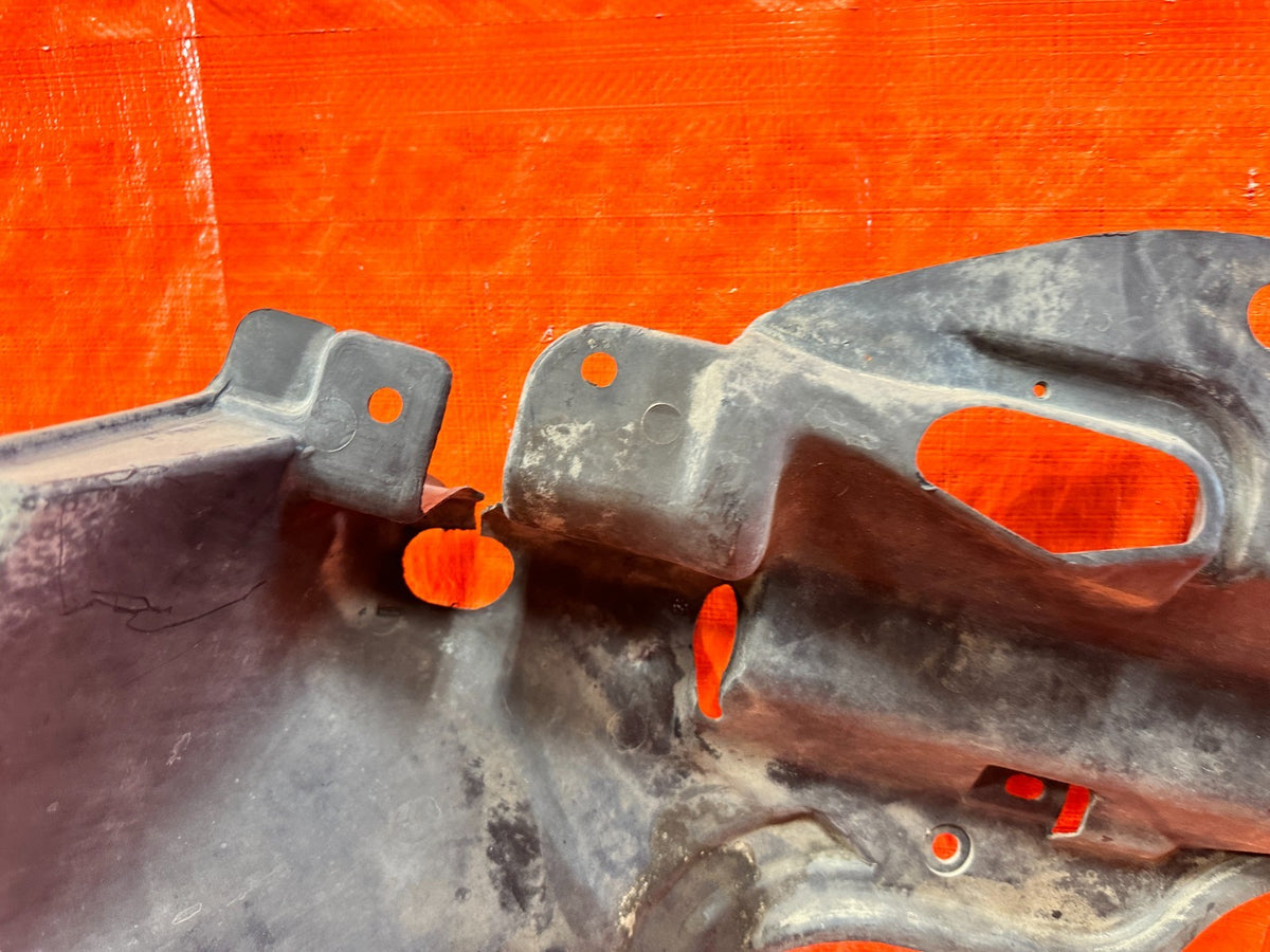 97-01 HONDA CR-V CRV - CENTER UNDER BODY ENGINE SPLASH SHIELD - OEM #30111