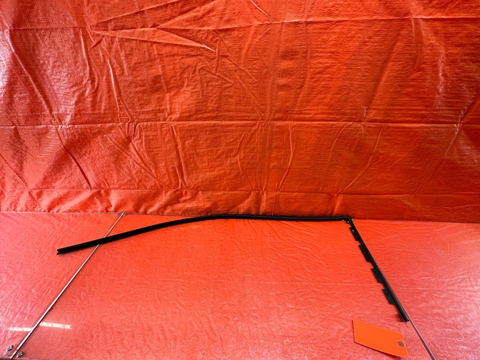 92 95 HONDA CIVIC COUPE & HATCH   RIGHT PASSENGER DOOR GLASS SUB SEAL   OEM #2351