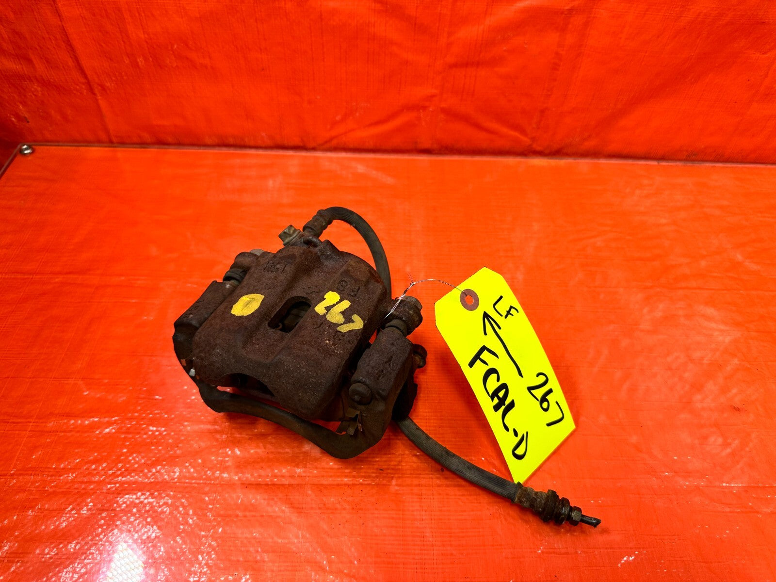90 93 MAZDA MX 5 MIATA   DRIVER LEFT FRONT BRAKE CALIPER   OEM #2670