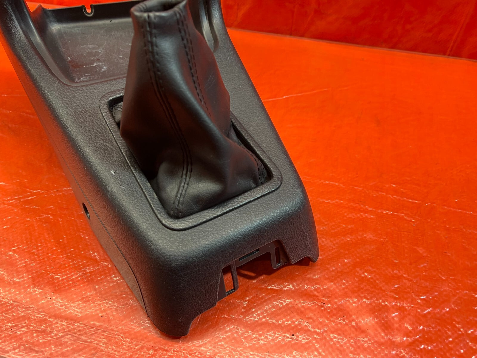 90 93 ACURA INTEGRA   MANUAL SHIFTER CENTER CONSOLE TRIM BEZEL   BLACK  OEM #1603