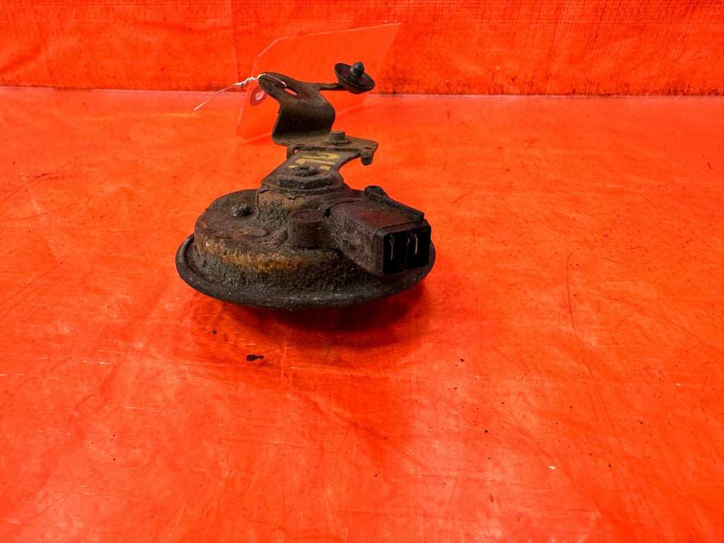 92 00 LEXUS SC300   LOW NOTE / ALARM SIGNAL HORN   OEM FACTORY #2767