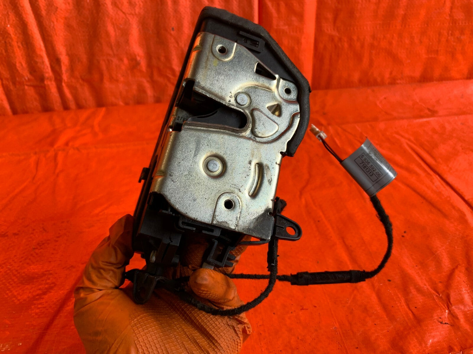 OEM 2007 07 BMW 335Xi 335i AWD SEDAN PASSENGER RIGHT FRONT DOOR LOCK ACTUATOR5