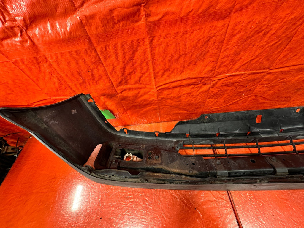 90 91 HONDA CIVIC HATCHBACK FRONT BUMPER COVER W/ RE BAR AND LIGHTS COMPLETE OM14