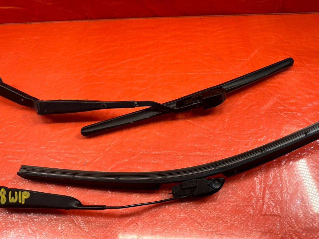 00 09 HONDA S2000   LEFT & RIGHT WINDSHIELD WIPER ARMS   OEM FACTORY #1986