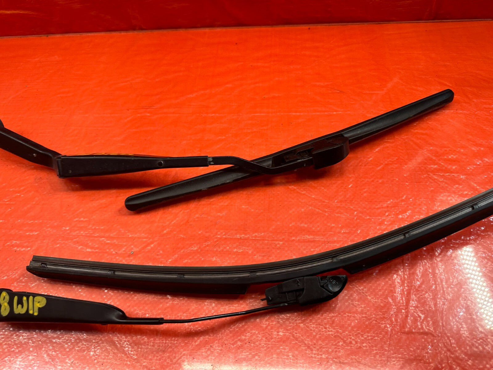 00 09 HONDA S2000   LEFT & RIGHT WINDSHIELD WIPER ARMS   OEM FACTORY #1986