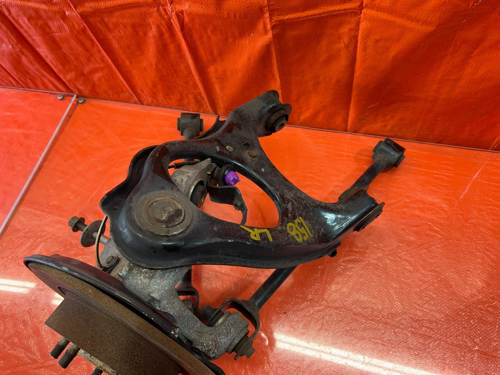 09 14 ACURA TSX   DRIVER LEFT REAR   SPINDLE KNUCKLE HUB W/ ARMS   OEM #1586