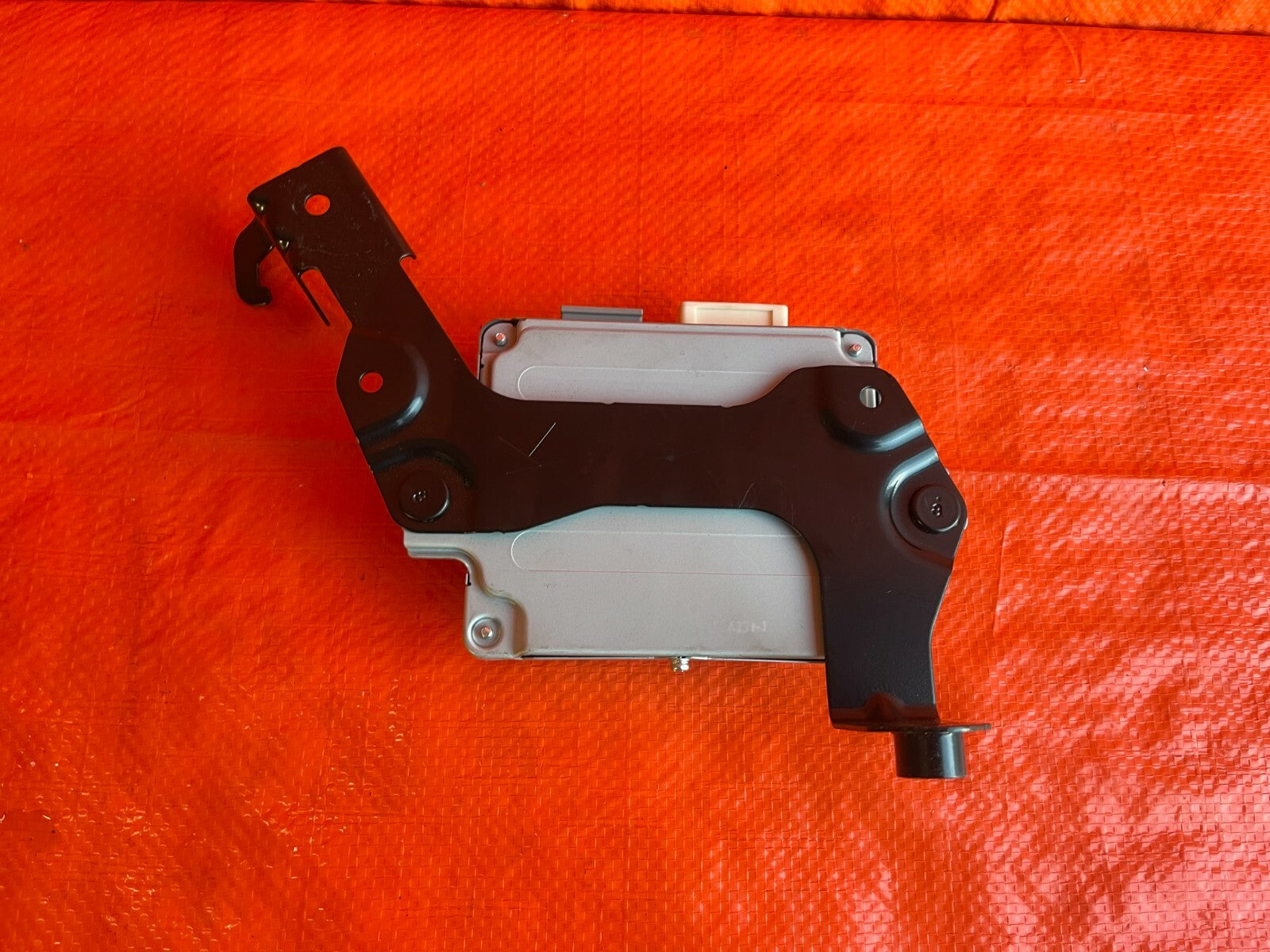 20 21 SUBARU CROSSTREK   ISS DCDC CONVERTER   PART # 82714FL000   OEM OE #725