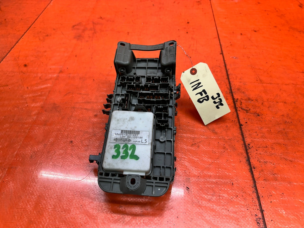 92 96 HONDA PRELUDE DRIVER SIDE LEFT INTERIOR FUSE BOX OEM #3324