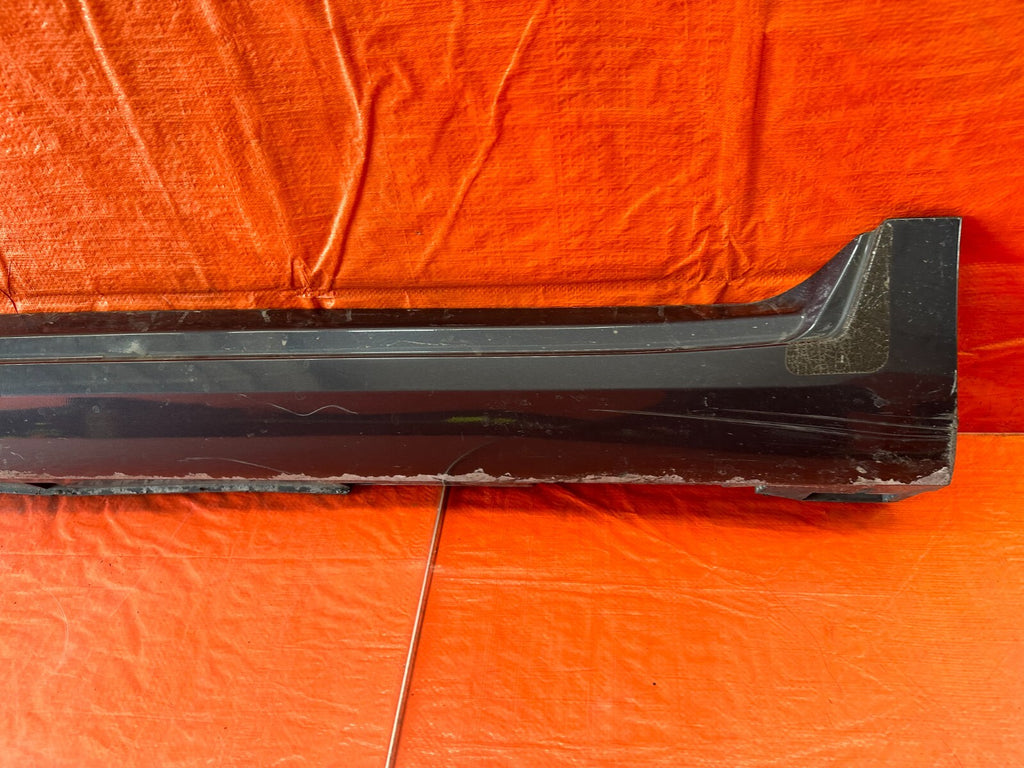07 13 INFINITI G35 G37 SEDAN   SIDE SKIRT ROCKER MOLDING TRIM LEFT SIDE OEM #2383