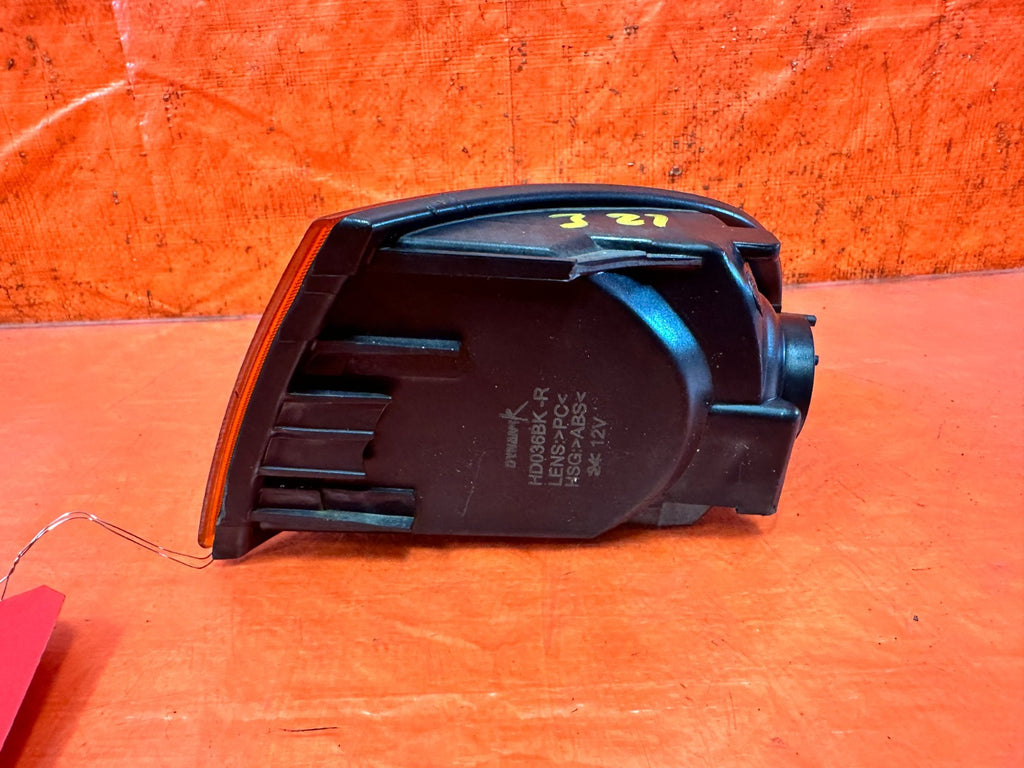 92 95 HONDA CIVIC   2D COUPE   RIGHT CORNER LIGHT   3273