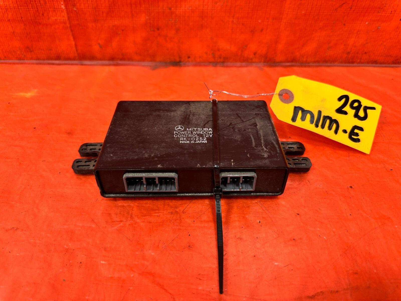 93 97 HONDA DEL SOL   WINDOW CONTROL MODULE COMPUTER UNIT BOX   OEM #2951