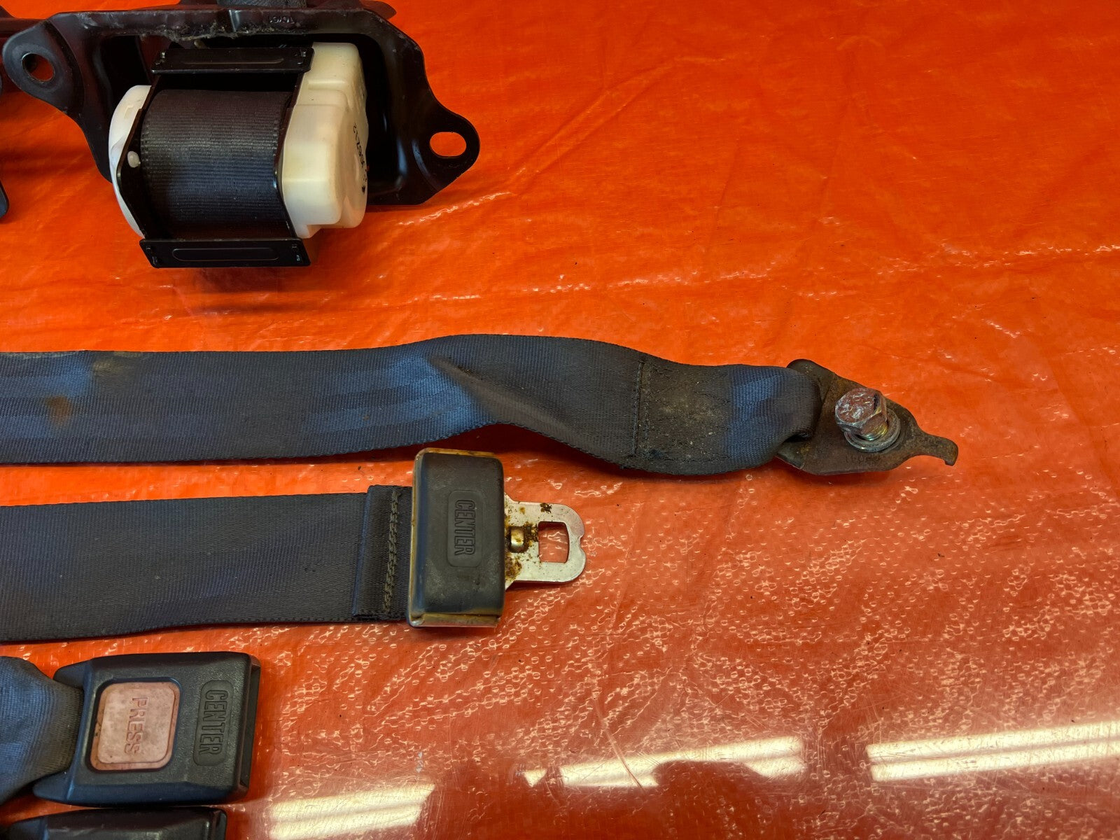 90 91 ACURA INTEGRA 2D   BLUE REAR SEAT BELT SET   LEFT & RIGHT SEAT BELTS   OEM9