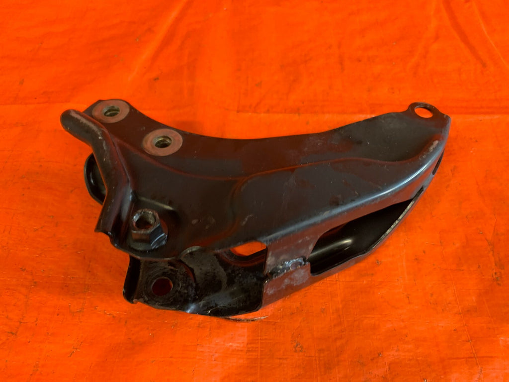 02 05 HONDA CIVIC SI EP3 HATCHBACK   REAR TRANSMISSION BRACKET OEM OE 4