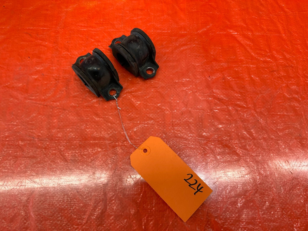 04 07 HONDA S2000   FRONT SWAY STABILIZER BAR BUSHINGS AND BRACKETS   OEM #2246