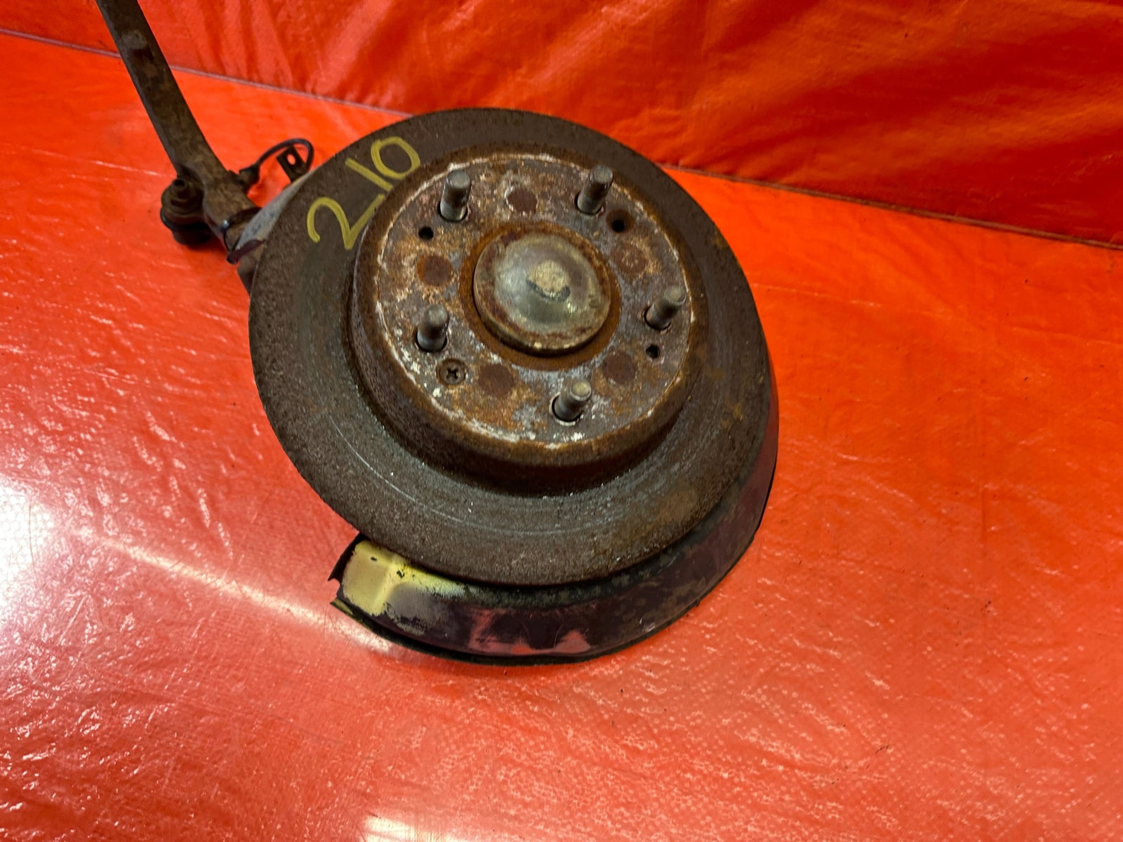 97 01 HONDA PRELUDE   DRIVER LEFT REAR   SPINDLE KNUCKLE HUB   OEM FACTORY #2104