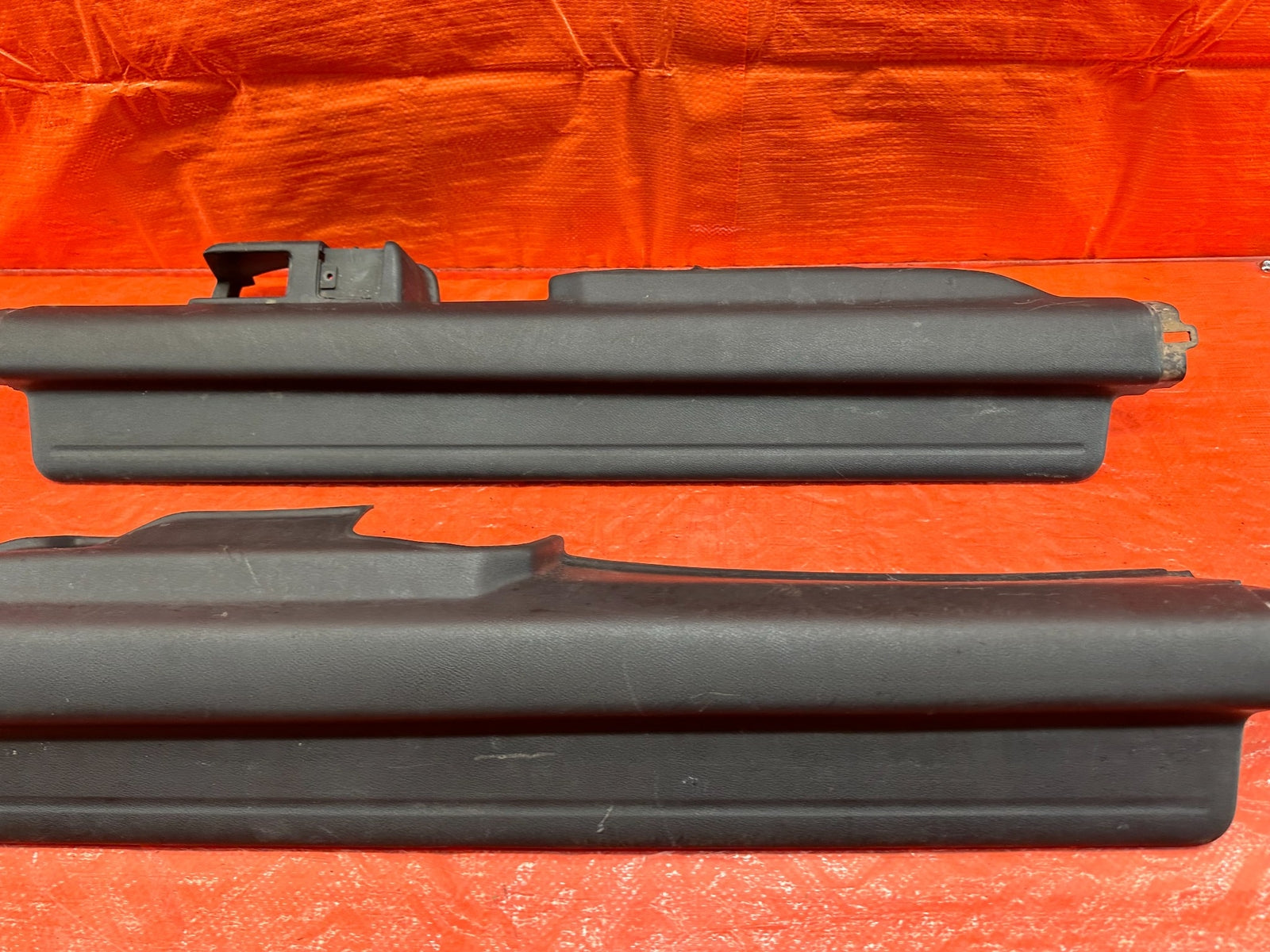 02 05 HONDA CIVIC SI EP3   FLOOR PILLAR SCUFF PLATE SET LEFT & RIGHT   OEM #1866
