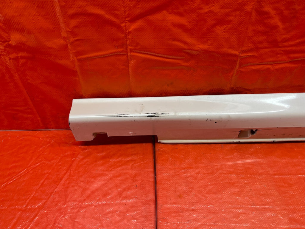 02 04 ACURA RSX   SIDE SKIRT ROCKER MOLDING TRIM   RIGHT SIDE   OEM FACTORY #1337