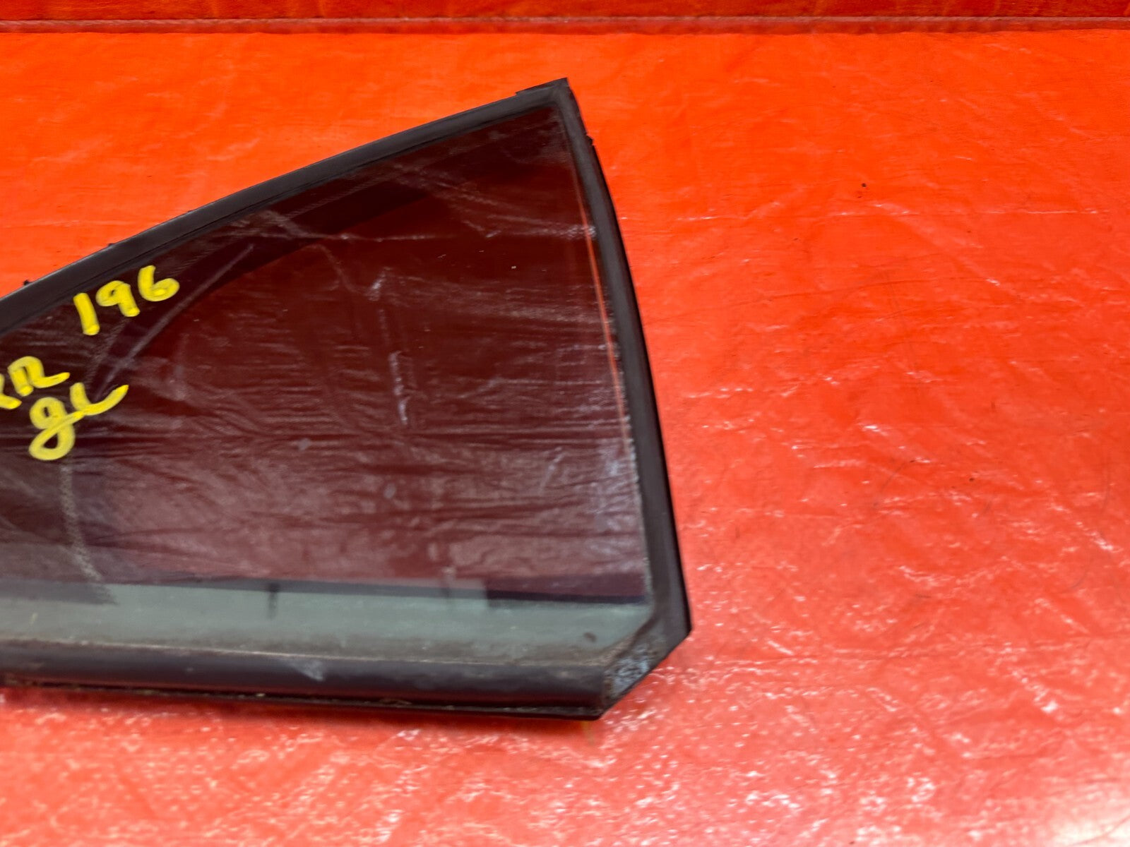 04 08 ACURA TSX   PASSENGER RIGHT REAR   DOOR VENT GLASS   OEM FACTORY #1966