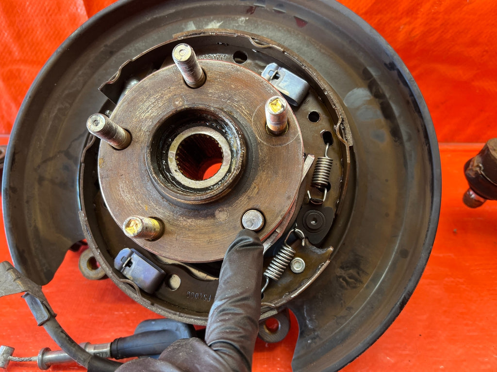 13 16 SCION FRS   DRIVER LEFT REAR SPINDLE KNUCKLE HUB W/ ALL CONTROL ARMS OEM12