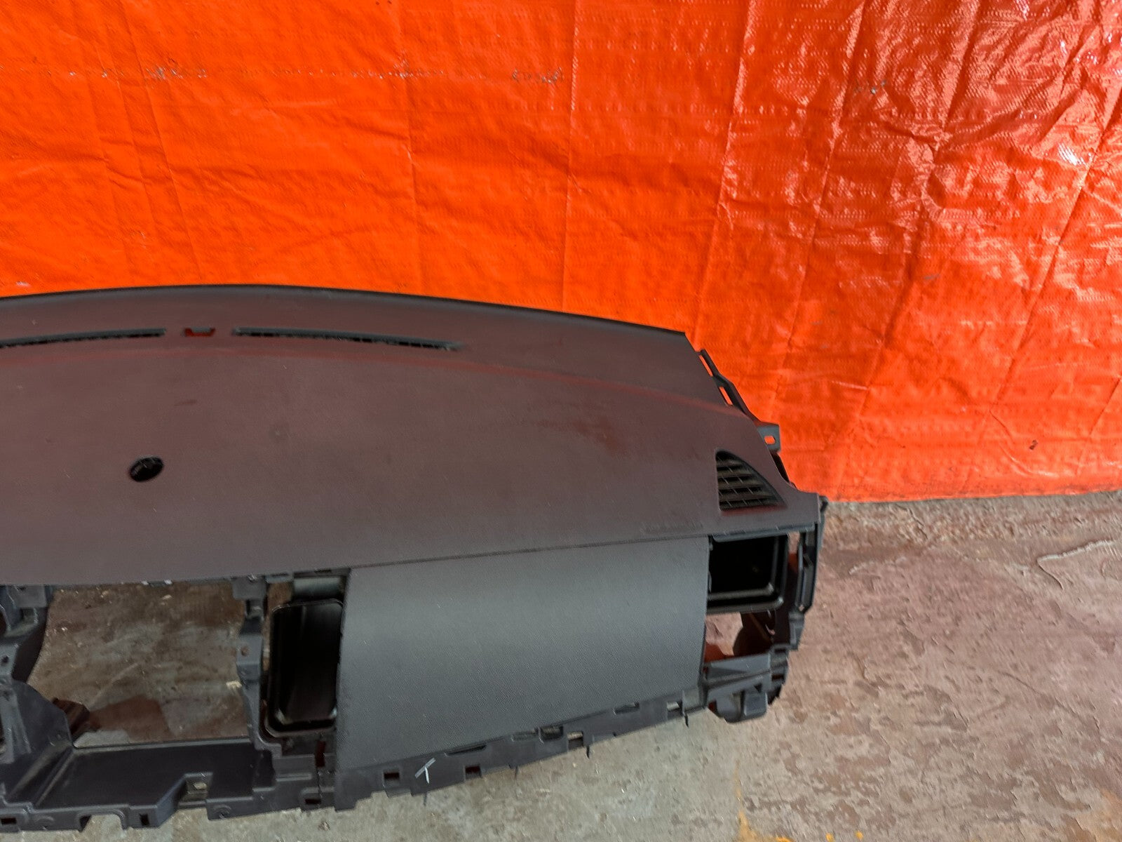 08 15 LANCER EVOLUTION X EVO 10   DASHBOARD DASH BOARD PANEL W/ BEZEL TRIMS #2145