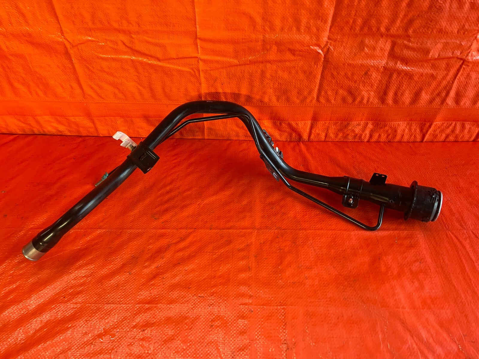 18 21 SUBARU CROSSTREK   GAS FILLER NECK FUEL GASOLINE   OEM FACTORY OE #727