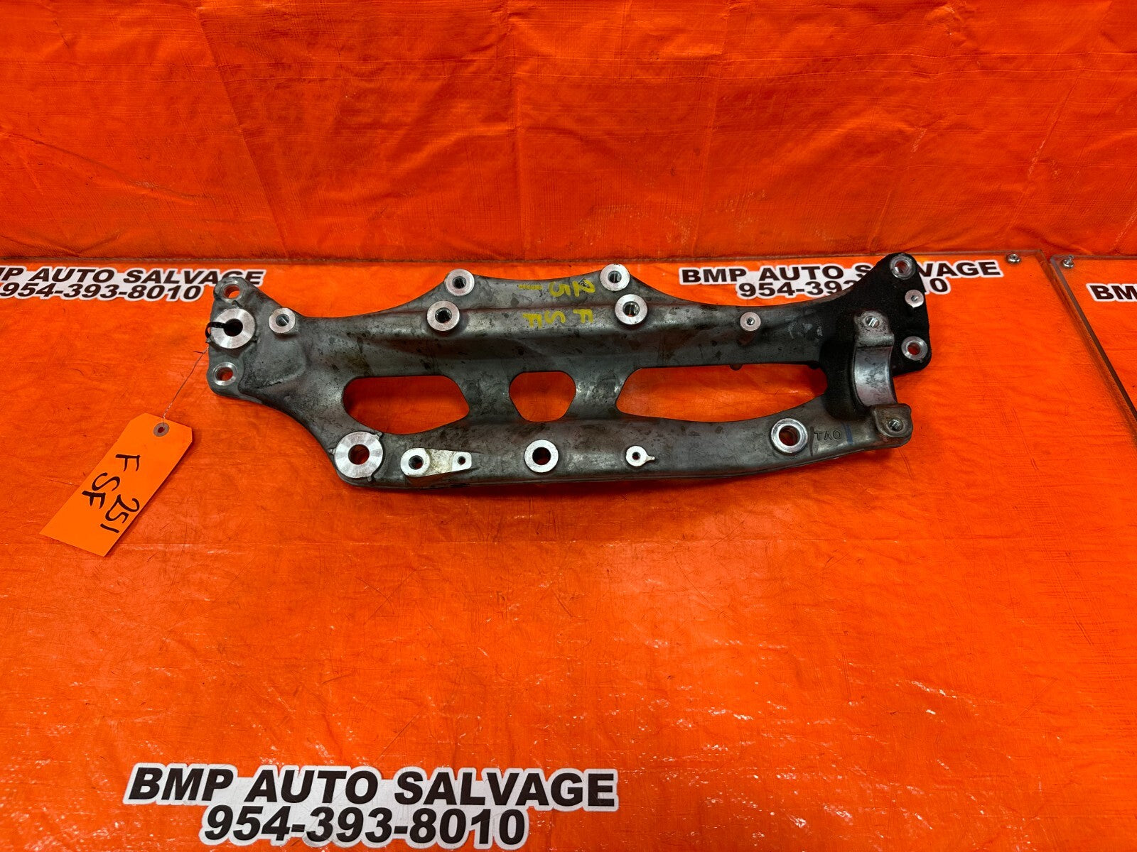 08 12 HONDA ACCORD SEDAN 2.4L FRONT SUB FRAME CROSS MEMBER ALUMINUM BRACKET #2510