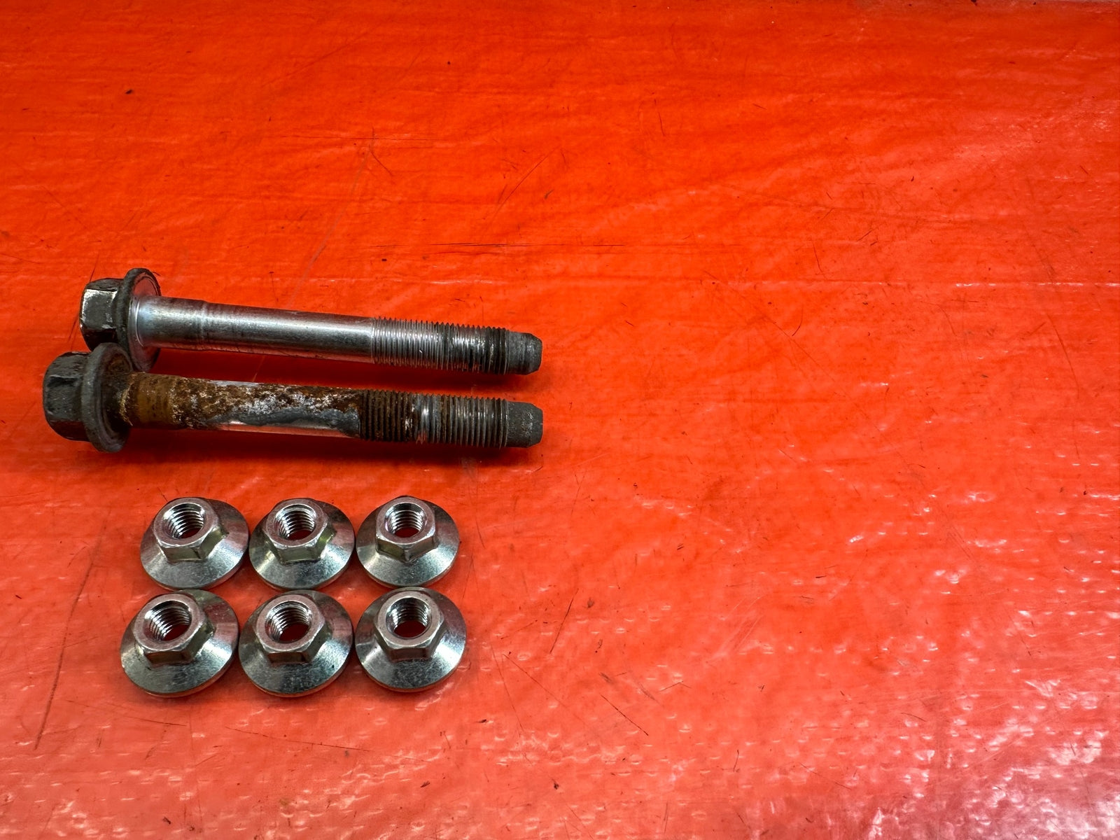 14 20 INFINITI Q50   REAR SHOCK ABSORBER SHOCKS BOLTS HARDWARE   OEM FACTORY 2154