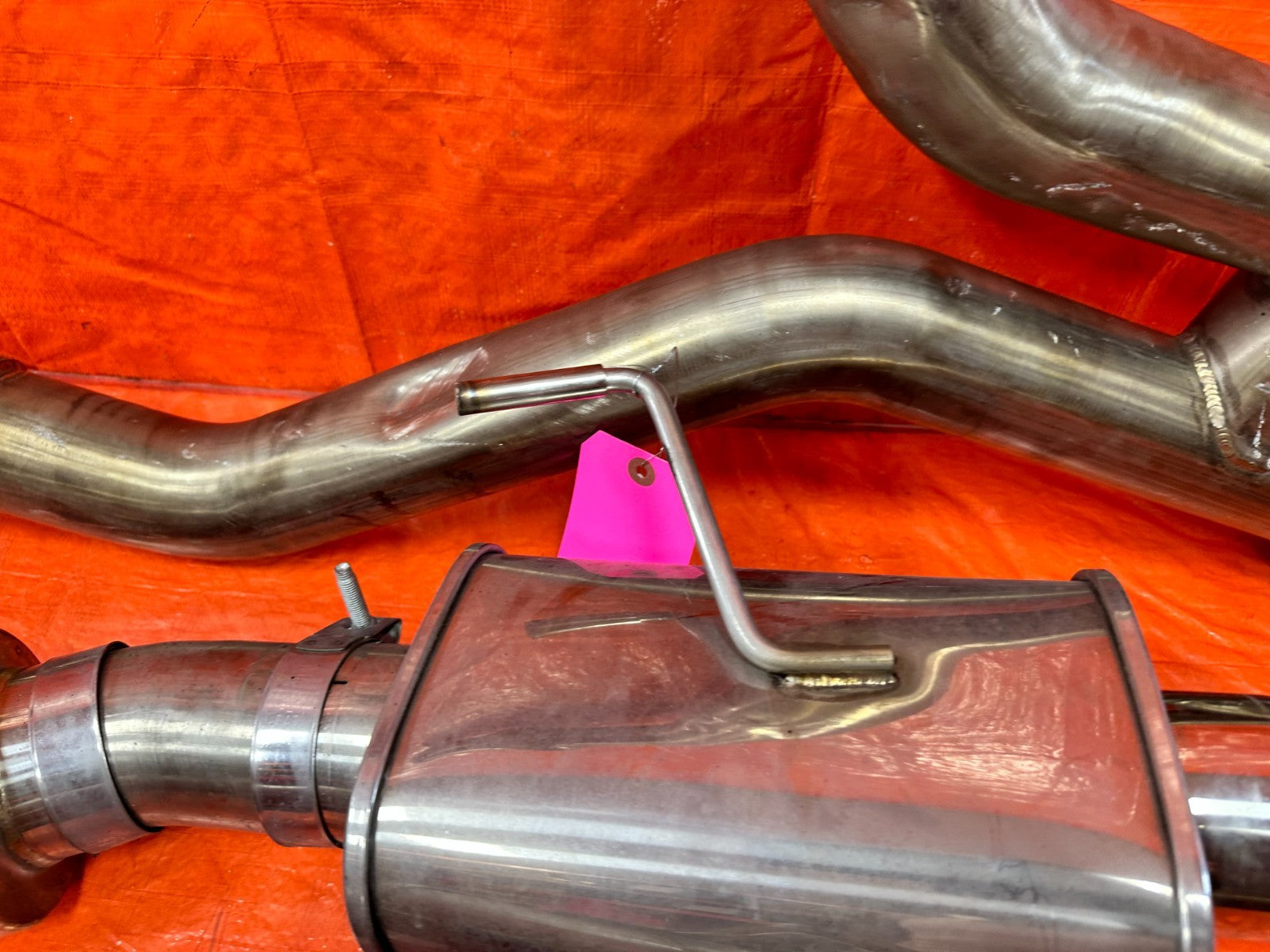 17 20 INFINITI Q60   EXHAUST  DOWN PIPES MID PIPES MUFFLERS   1 TIP IS MISSING14