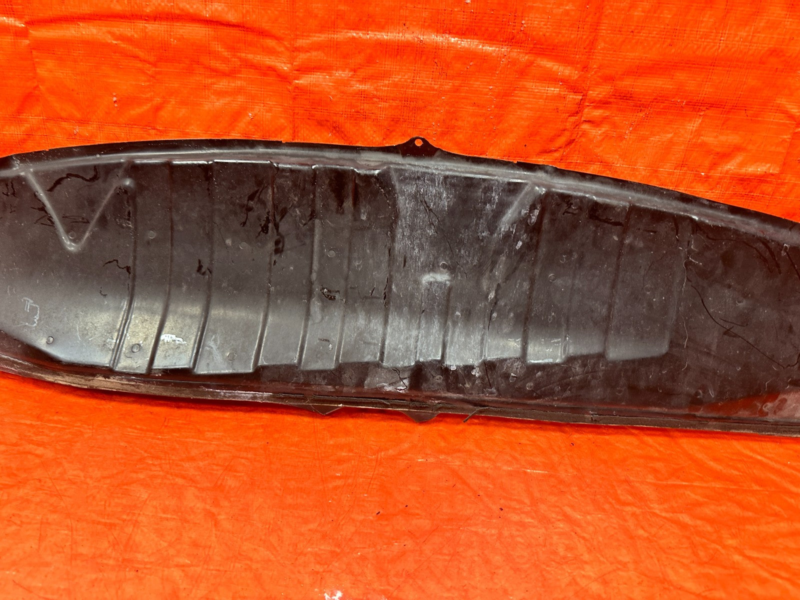 06 11 CIVIC WINDSHIELD WIPER COWL EXTENSION COVER BRACKET PLATE OEM #3077