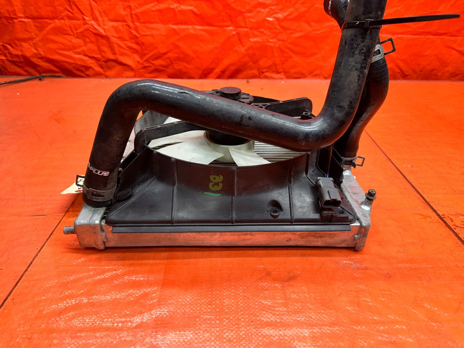 94 01 ACURA INTEGRA UPGRADE ALUMINUM RADIATOR WITH COOLING FANS #3318