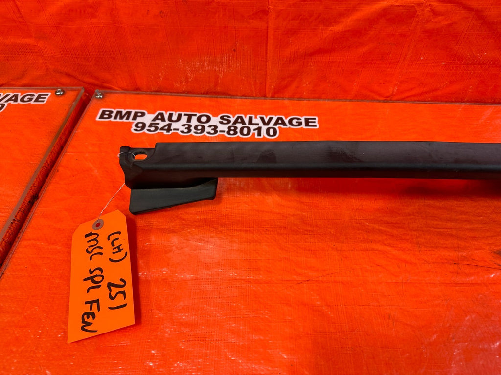 08 12 HONDA ACCORD SEDAN DRIVER LEFT FENDER TRIM PLASTIC SHROUD GARNISH OEM #2514