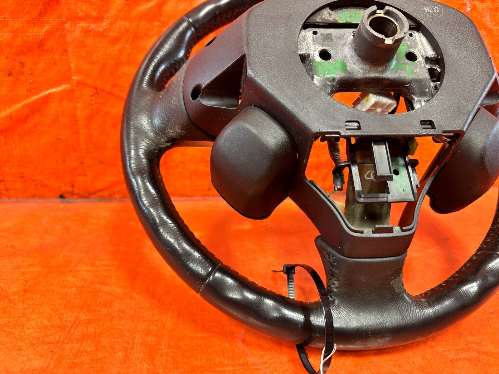 04 08 ACURA TSX LEATHER STEERING WHEEL W/ CRUISE AUDIO SWITCHES OEM #33017