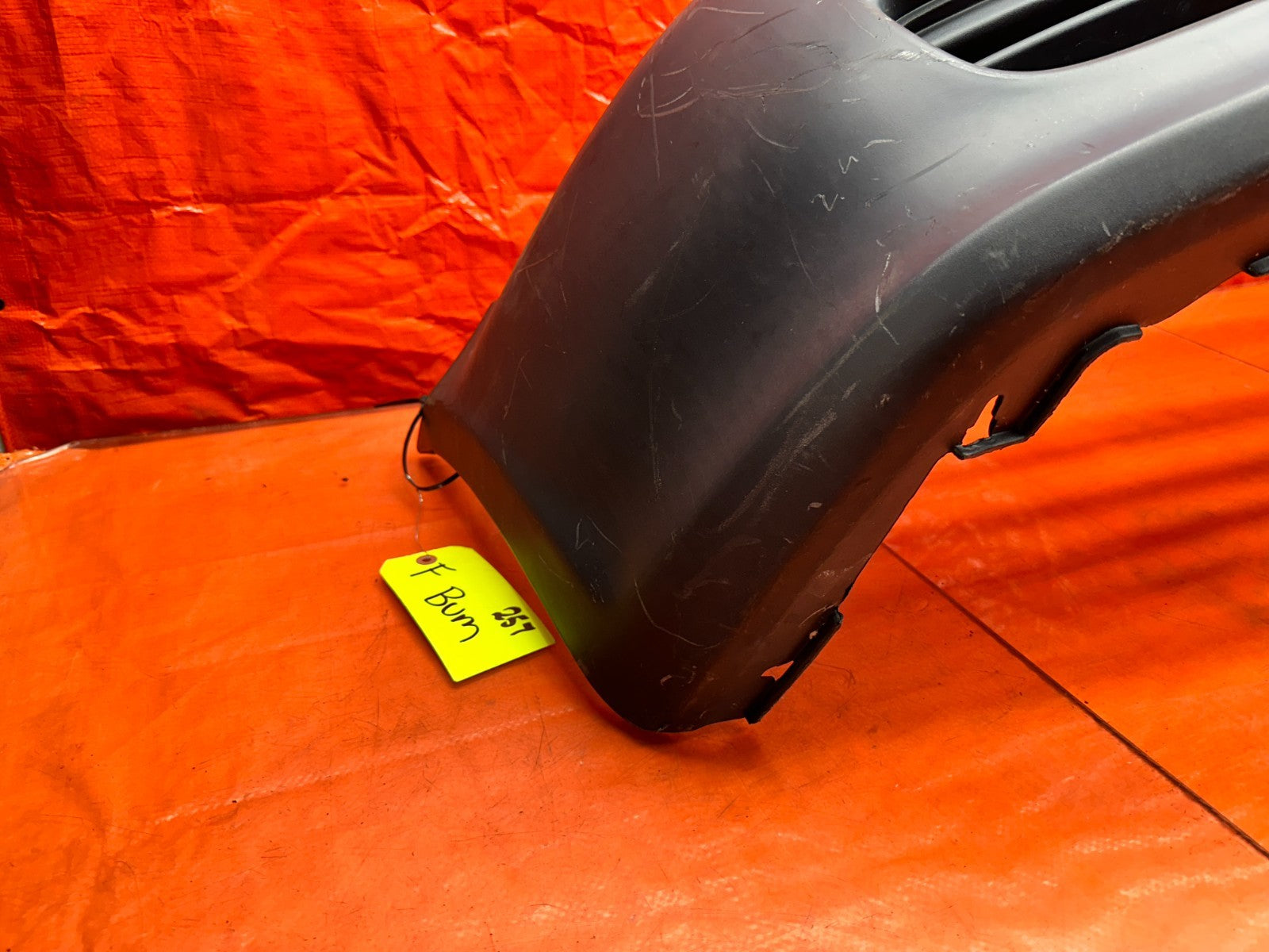 92 95 HONDA CIVIC COUPE FRONT BUMPER COVER ASSEMBLY 257 OEM FACTORY7