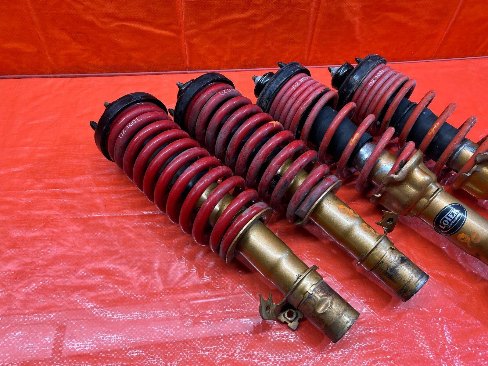 94 01 ACURA INTEGRA   LOTEK SHOCKS / STRUTS   DROPZONE LOWERING SPRINGS   #907
