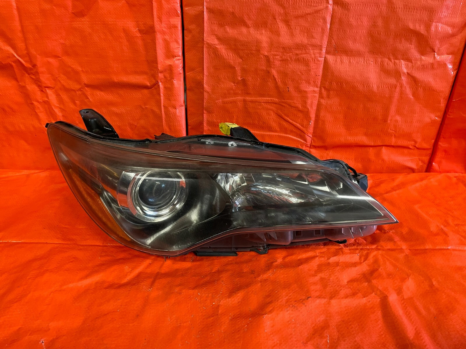 2015 2016 2017 TOYOTA CAMRY   PASSENGER RIGHT   HEADLIGHT HEADLAMP OEM FACTORY0