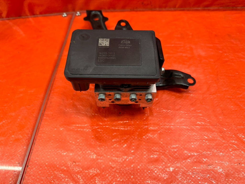 2015 SUBARU WRX & STI   ABS PUMP ANTI SKID LOCK ACTUATOR VSA MODULATOR OEM #1825