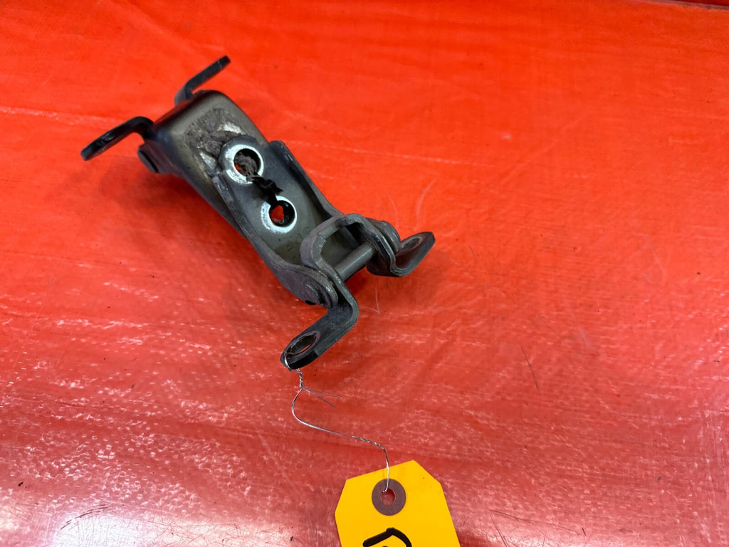 06 11 CIVIC 2D COUPE   DOOR HINGE SET   UPPER & LOWER   RIGHT SIDE   OEM #2232