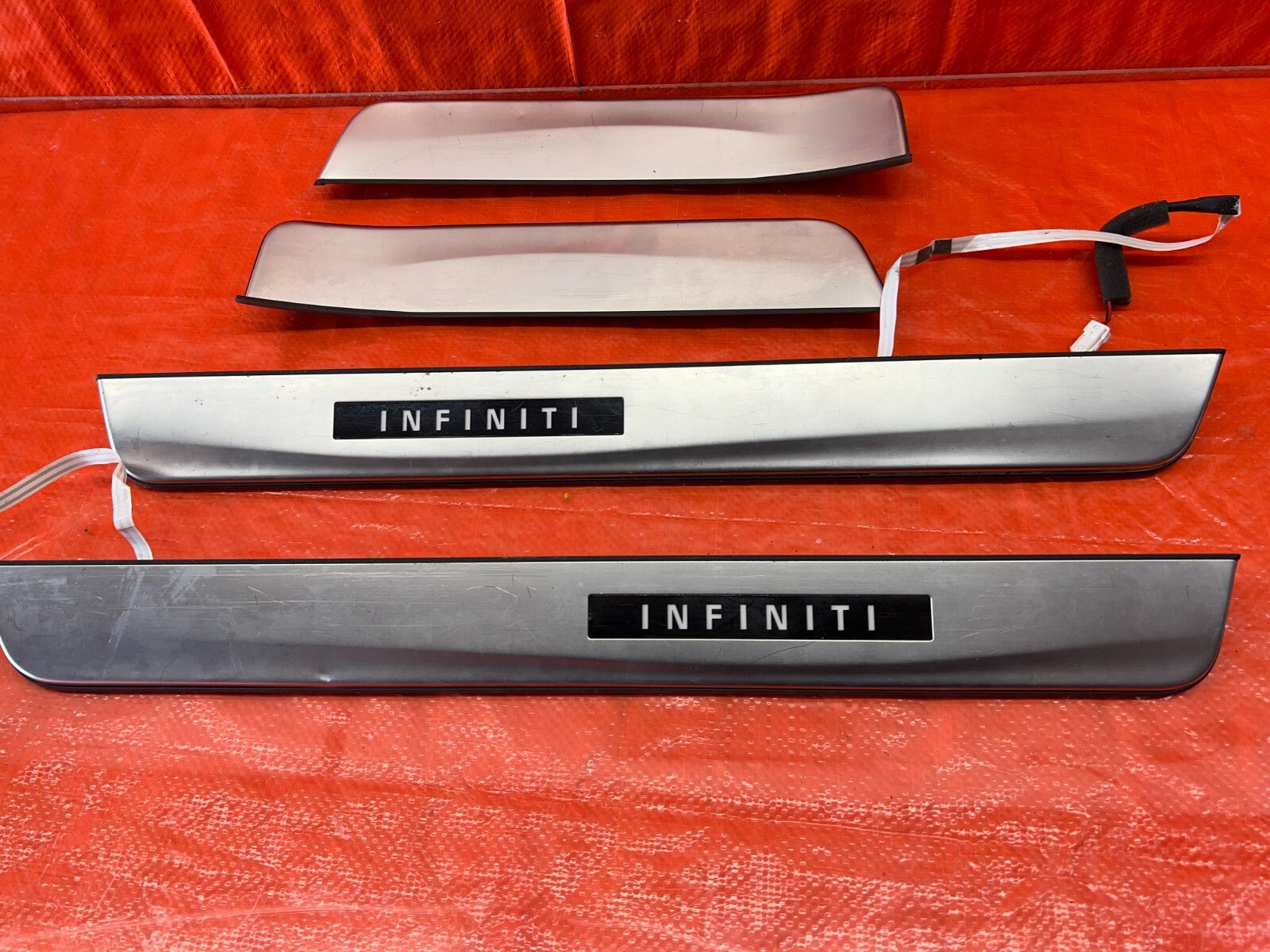 2017 INFINITI Q50 ILLUMINATING LED SCUFF PLATE FLOOR PILLAR SET FRONT REAR OEM5