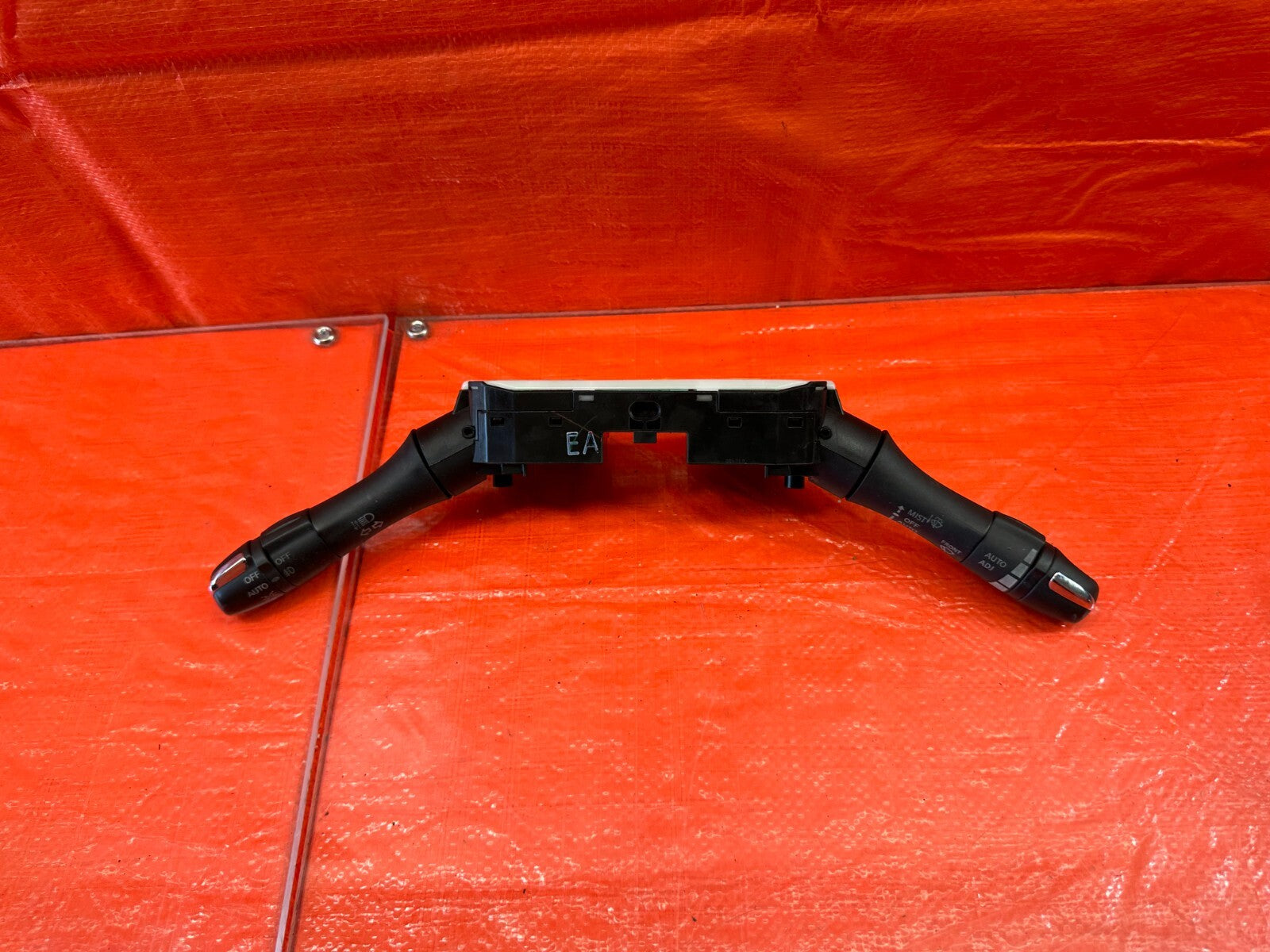 08 15 INFINITI G37 & Q60    2D COUPE   HEADLIGHT & WIPER SWITCH   NON TECH   1887