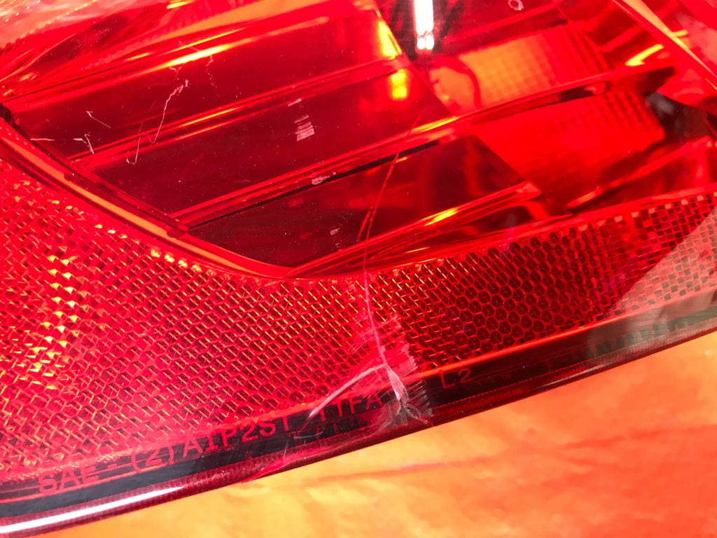 OEM 2011 2012 2013 FORD FIESTA SEDAN DRIVER LEFT OUTER TAIL LIGHT LAMP 4 DOOR 4