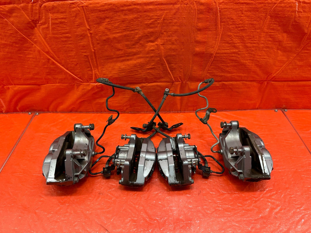08 15 INFINITI G37 & Q60 SPORT   AKEBONO   BRAKE CALIPERS LEFT & RIGHT   OEM 19017