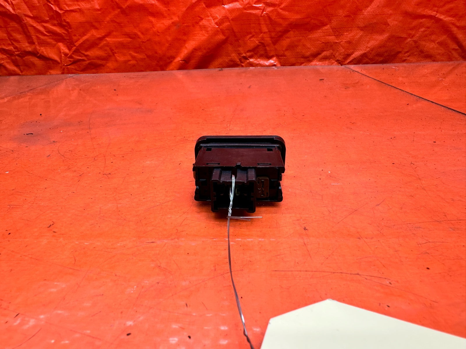 94 01 ACURA INTEGRA REAR WINDOW DEFROST BUTTON SWITCH OEM #3316