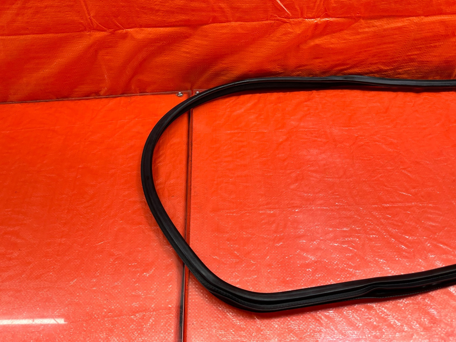 14 20 INFINITI Q50 CHASSIS TO DOOR OPEN TRIM WEATHER STRIP RIGHT REAR   OEM #24212