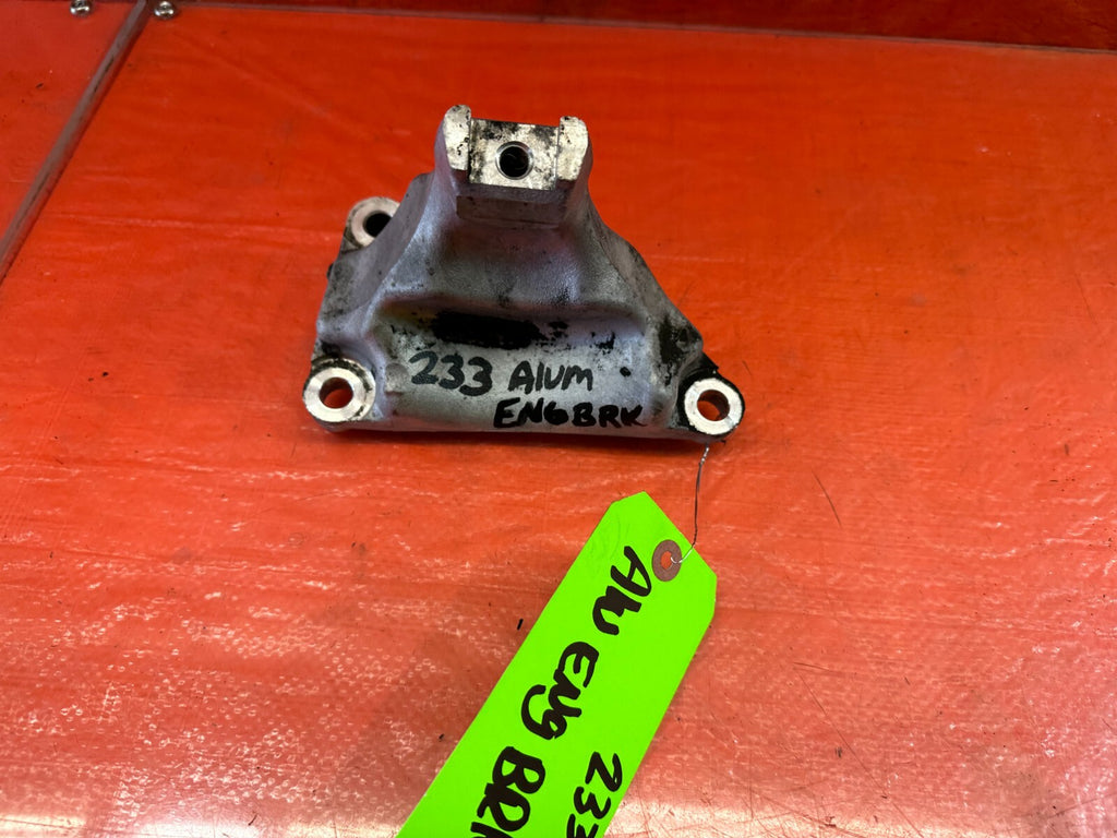 09 14 ACURA TSX 2.4L MANUAL FRONT ALUMINUM ENGINE MOUNTING BRACKET BRACE OEM 2332