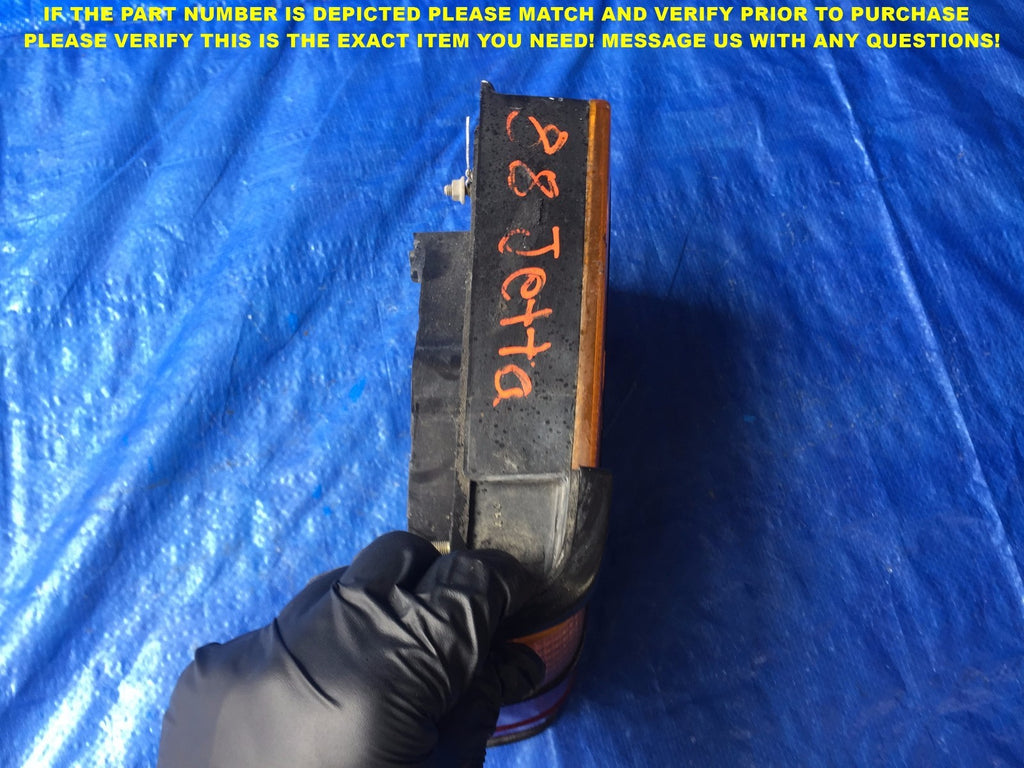 OEM 1984 1985 1986 1987 88 VOLKSWAGEN JETTA DRIVER LEFT TAIL LIGHT 165945112 3B5